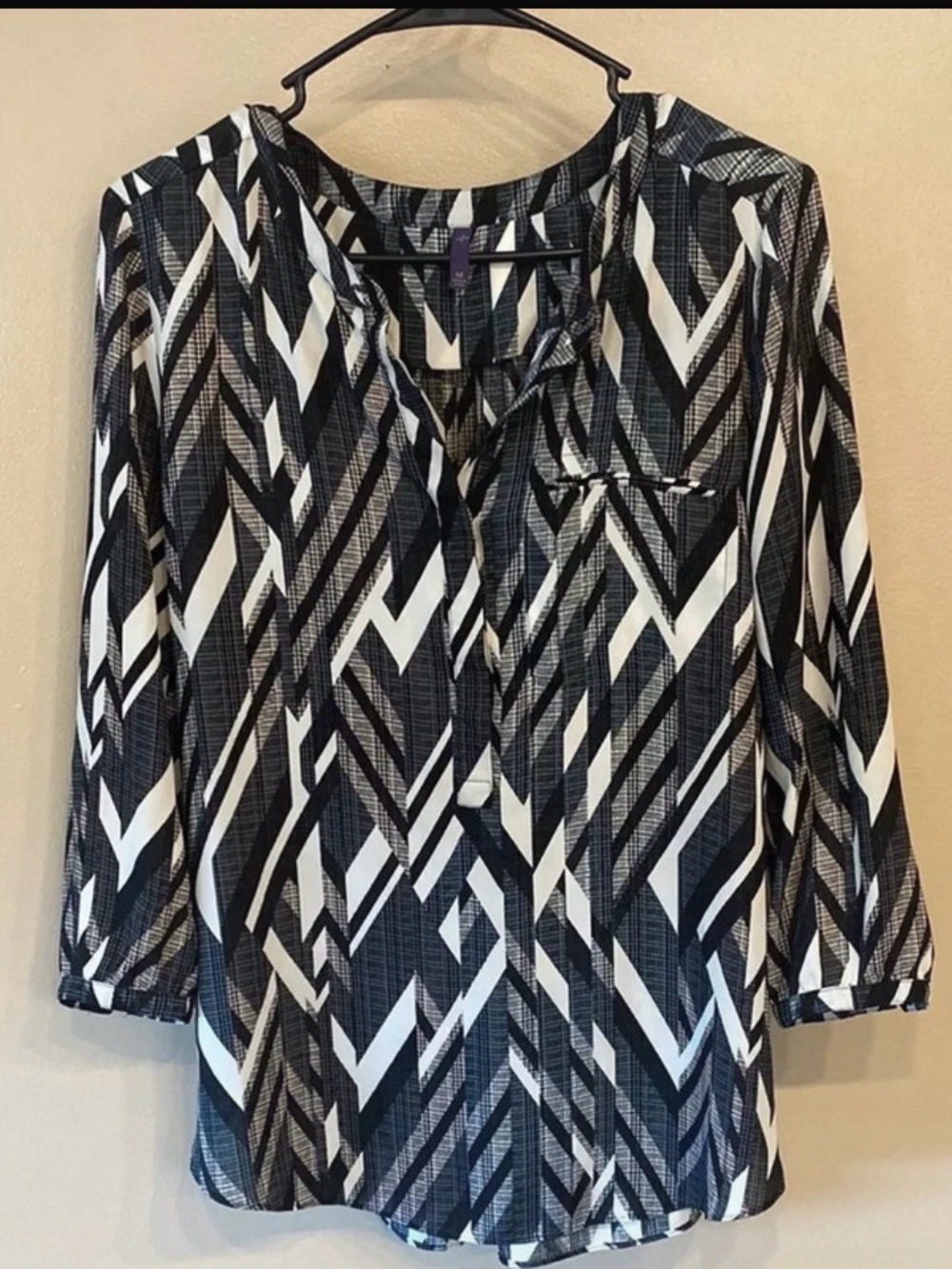 NYDJ Black and White Geometric V-Neck Blouse